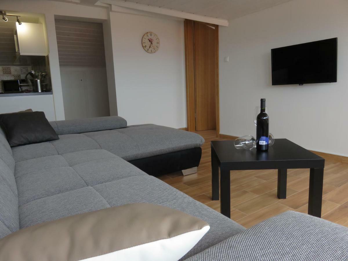 Apartments Casper Нови Винодолски Екстериор снимка